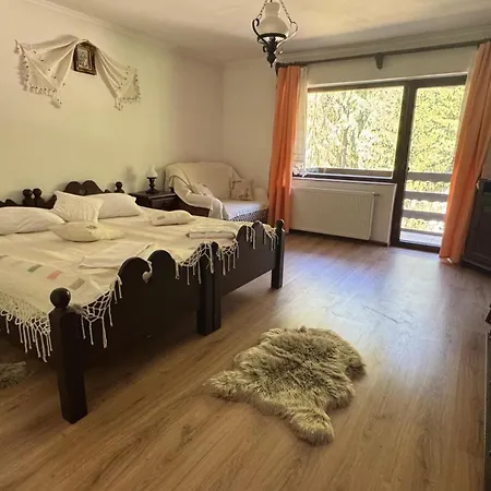 Casa De Vis-2